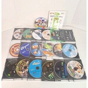Lot of 20 Nintendo Wii Video Games Disc Only Mario Disney Transformers TMNT READ